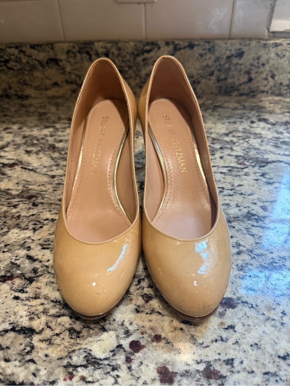 Stuart Weitzman Tan Patent Leather Pumps 6.5